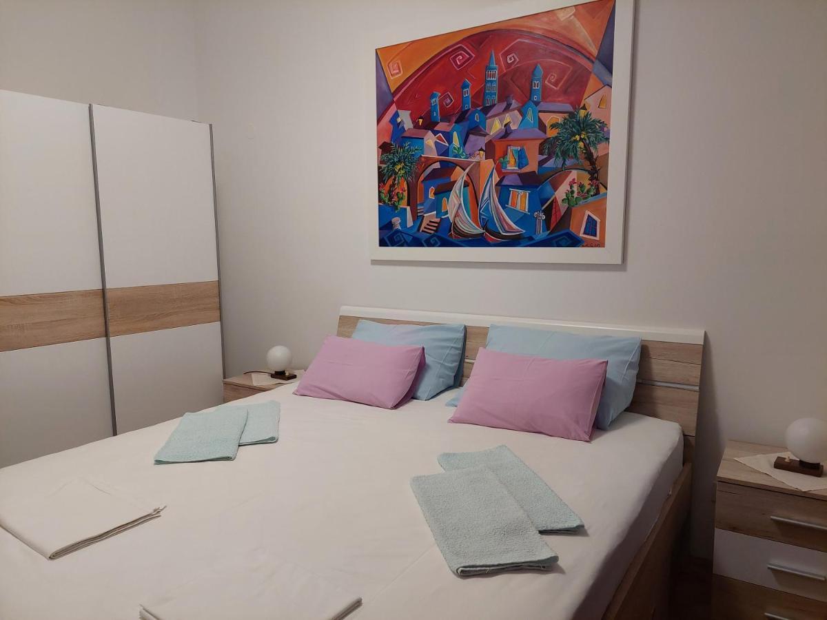 Apartment Roglic 라브 외부 사진